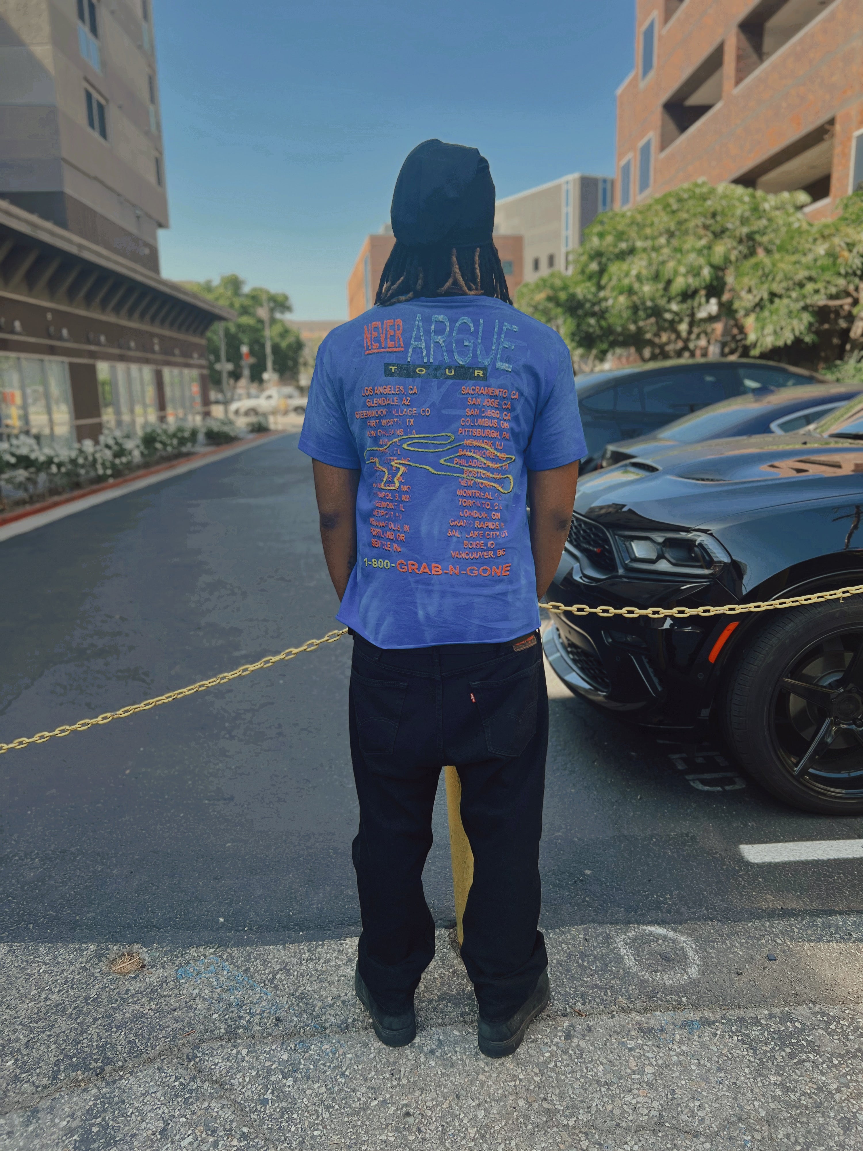 GRAB-N-GONE TEE