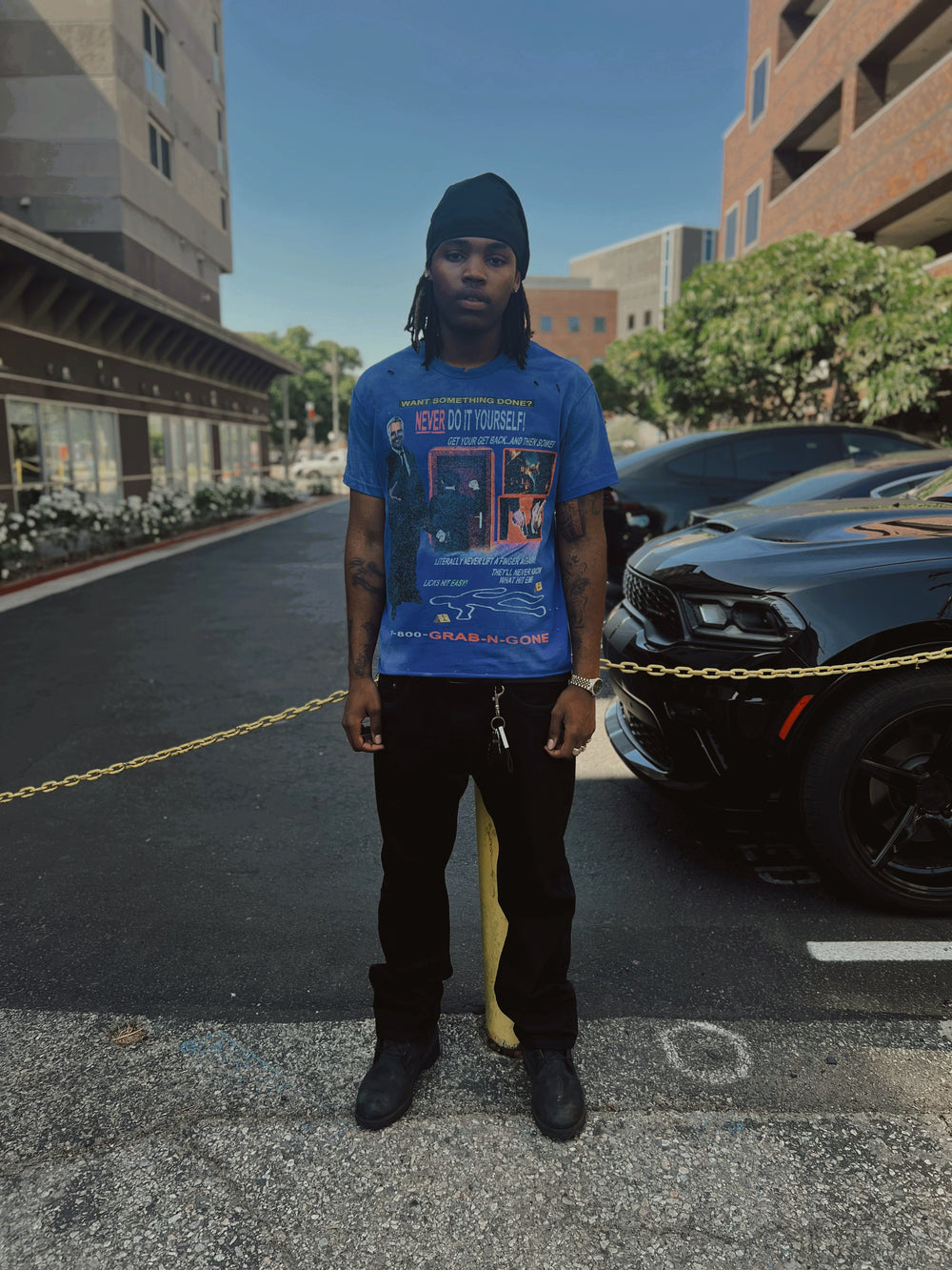 GRAB-N-GONE TEE