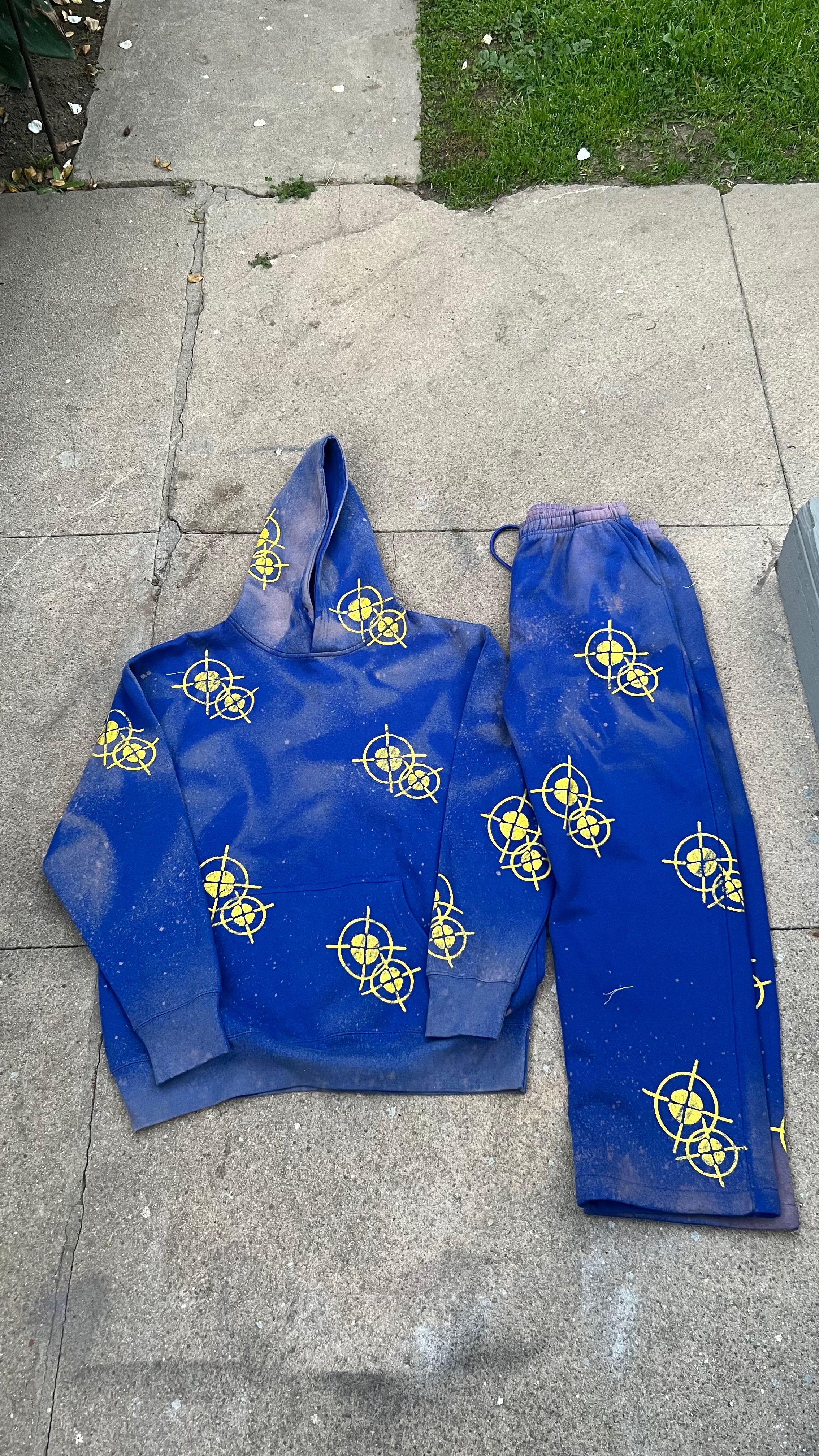 MOST WANTED SWEATSUIT (AZUL)
