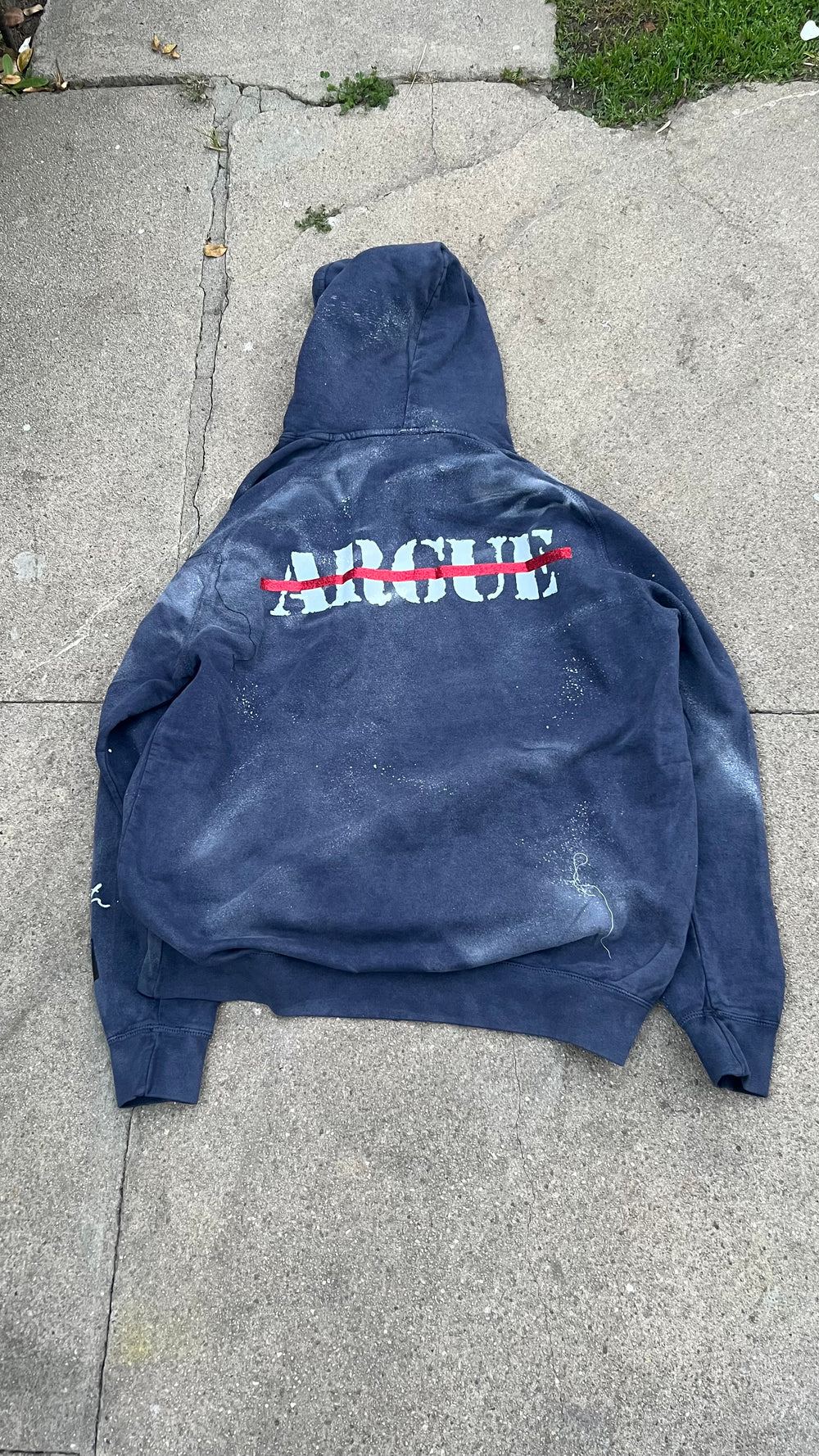 NAVY “ROUGE” HOODIE